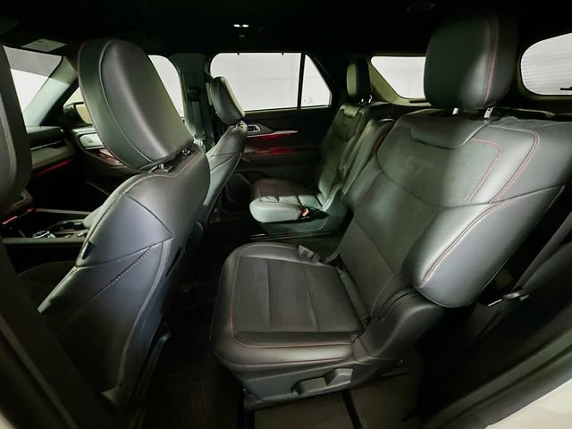 Used 2025 Ford Explorer ST RWD image 23