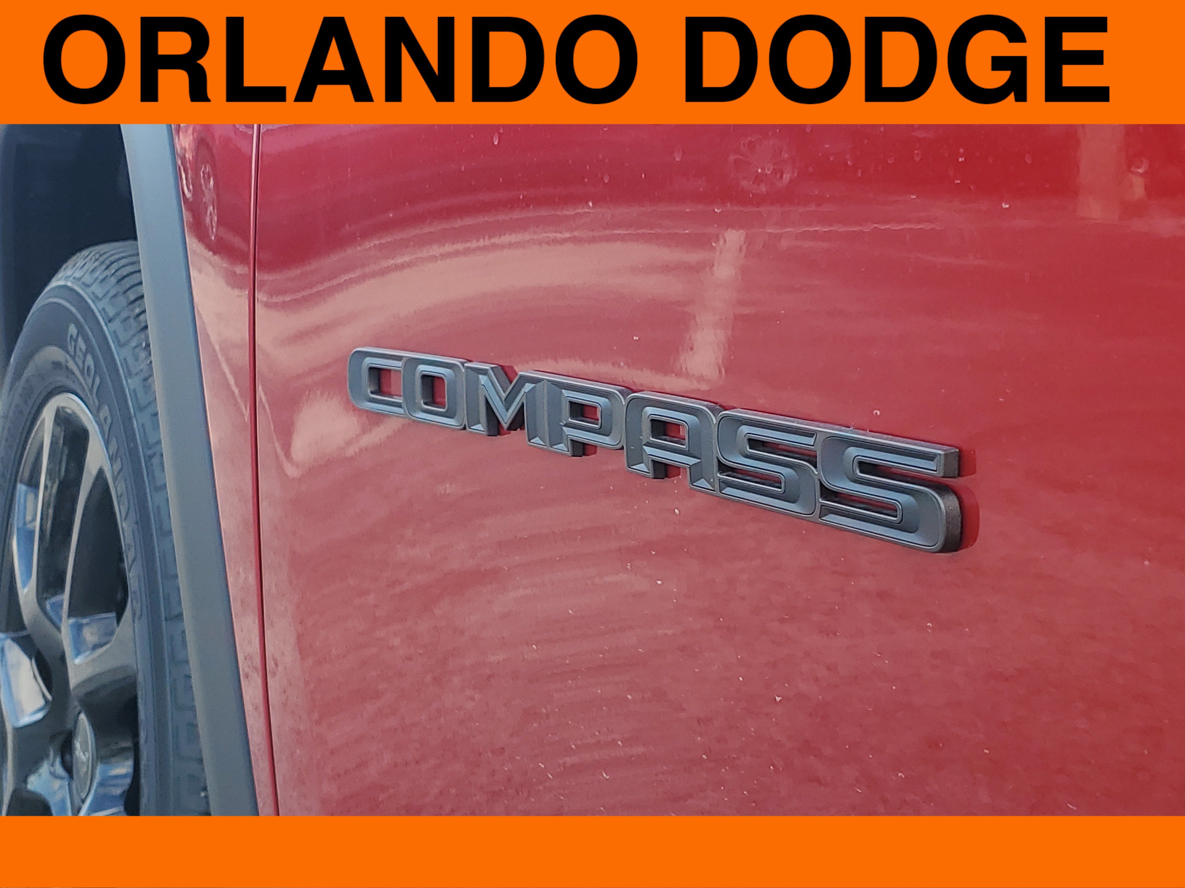 New 2026 Jeep Compass Latitude image 8