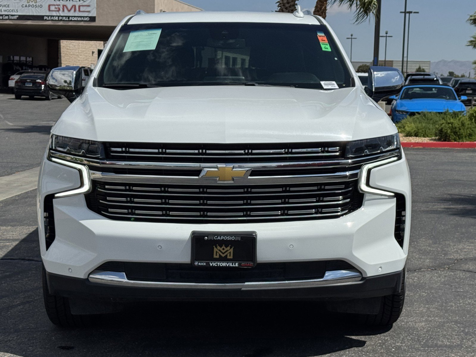 Used 2023 Chevrolet Suburban Premier image 2