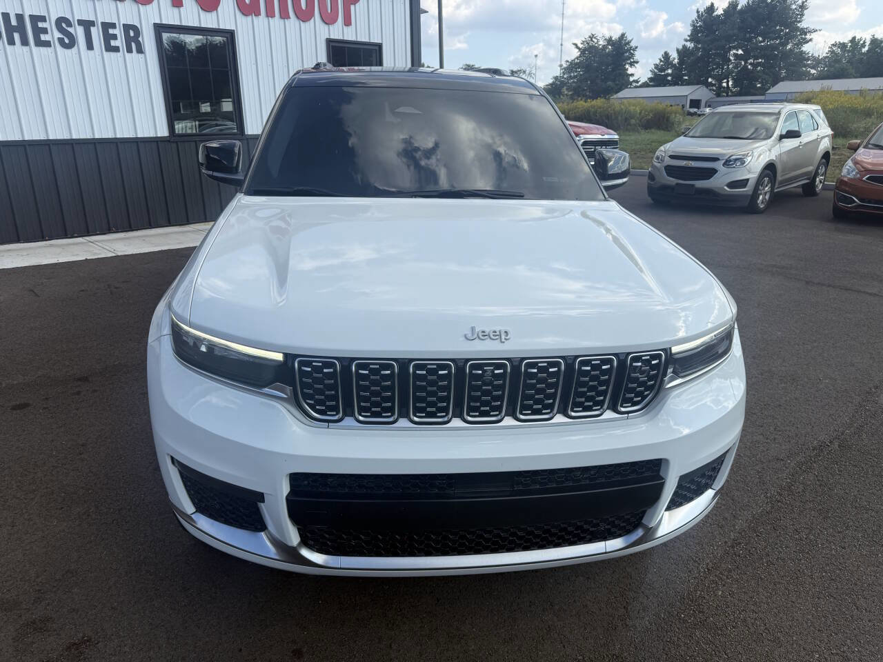 Used 2021 Jeep Grand Cherokee L Summit w/ Advanced Protech Group IV image 4