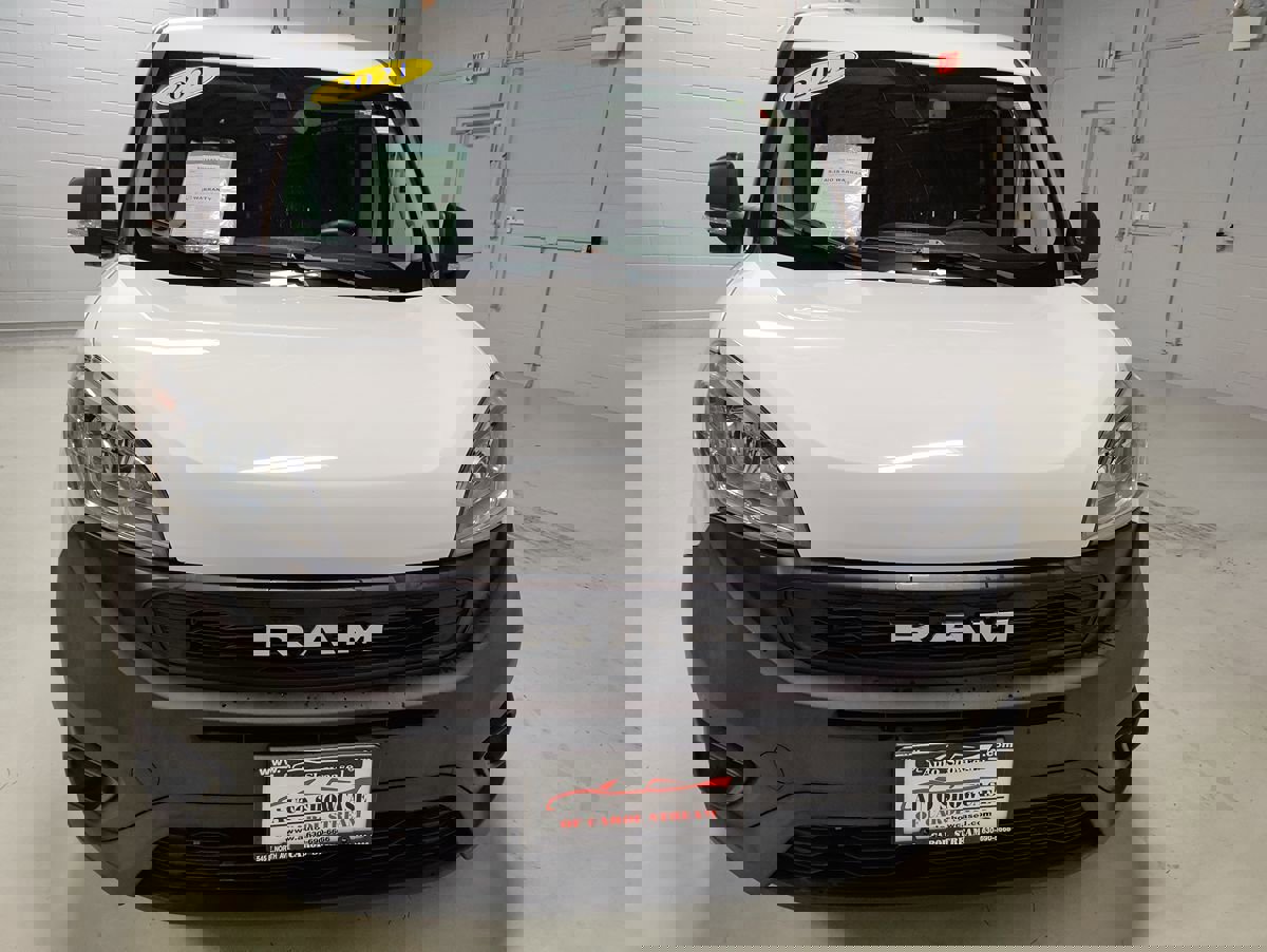 Used 2021 RAM ProMaster City Tradesman image 3
