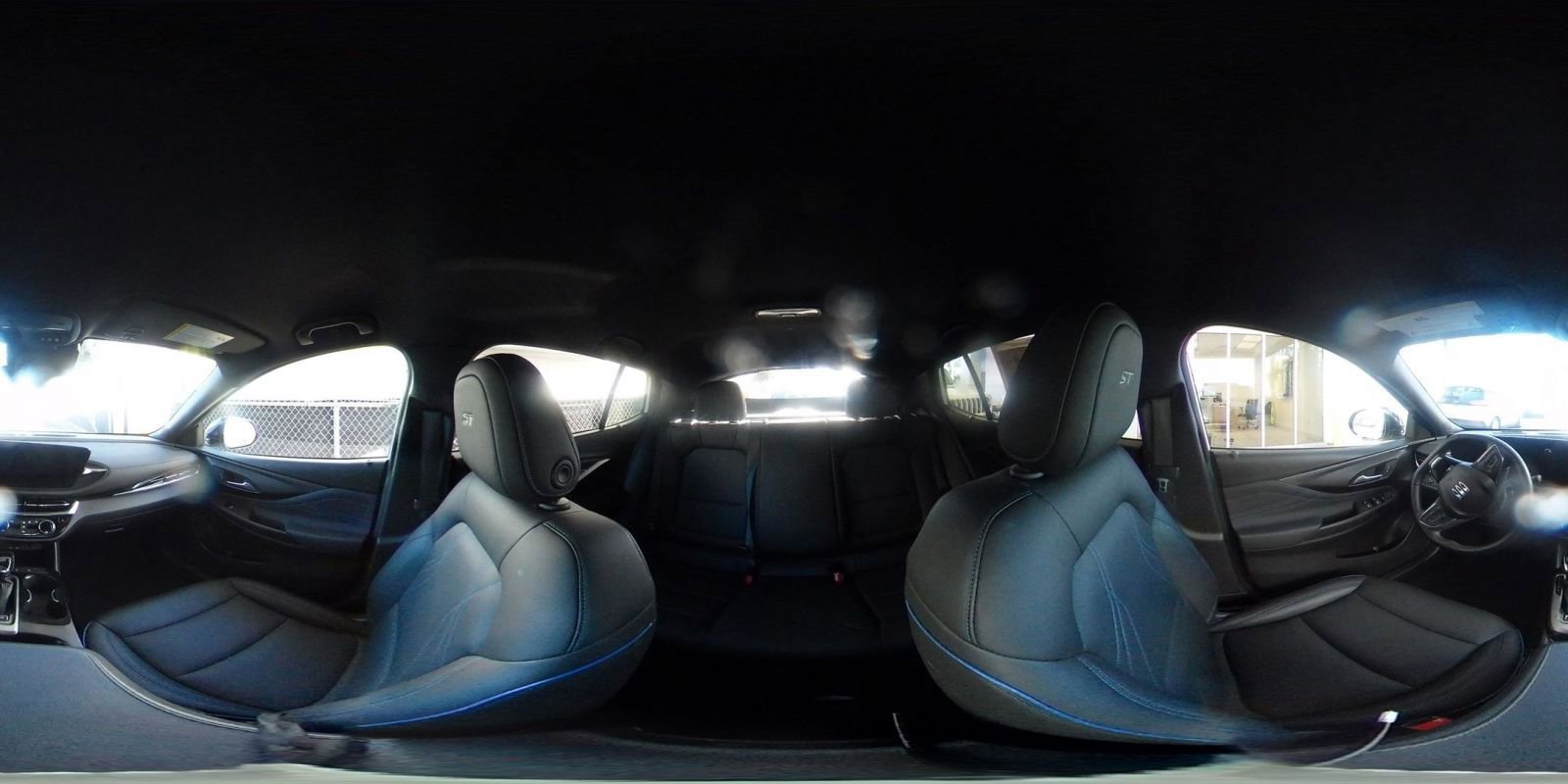 Used 2025 Buick Envista Sport Touring image 42