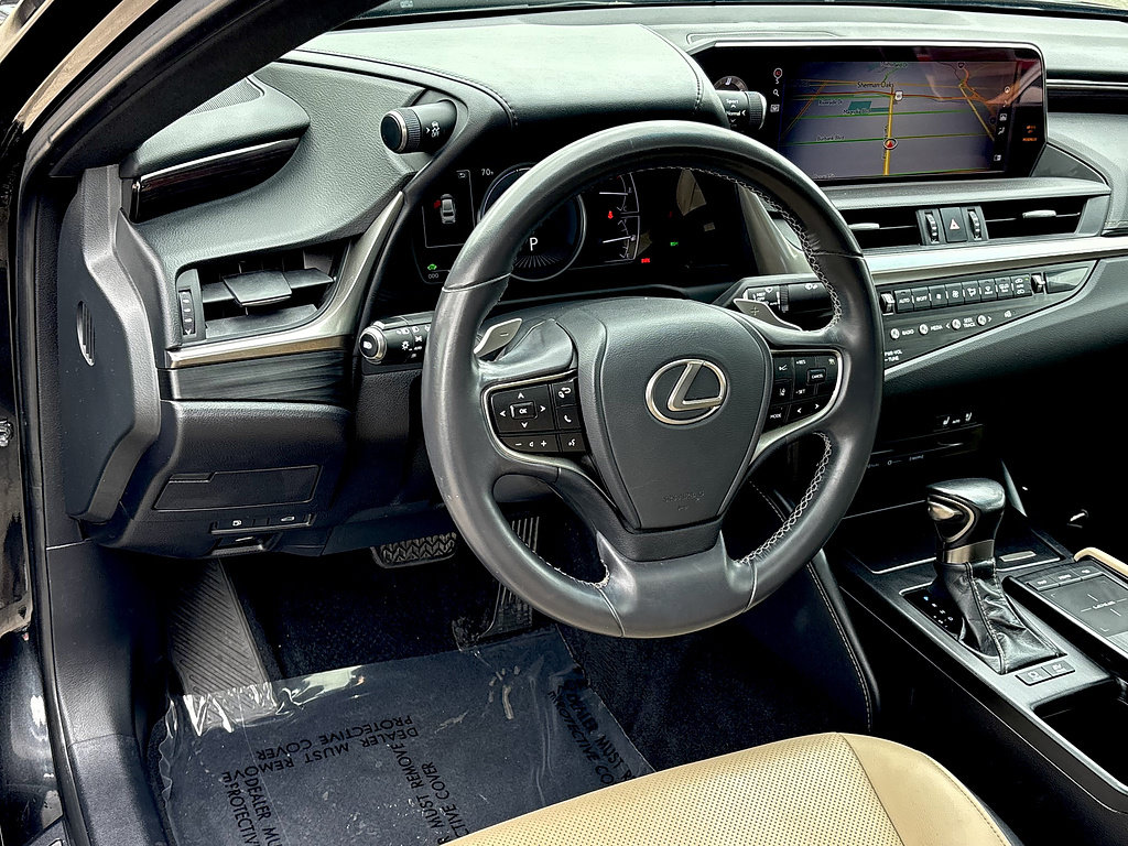 Used 2021 Lexus ES 300h w/ Premium Package FWD image 9