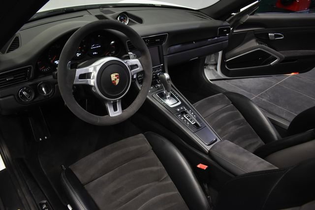 Used 2015 Porsche 911 Carrera 4 GTS AWD/4WD image 13