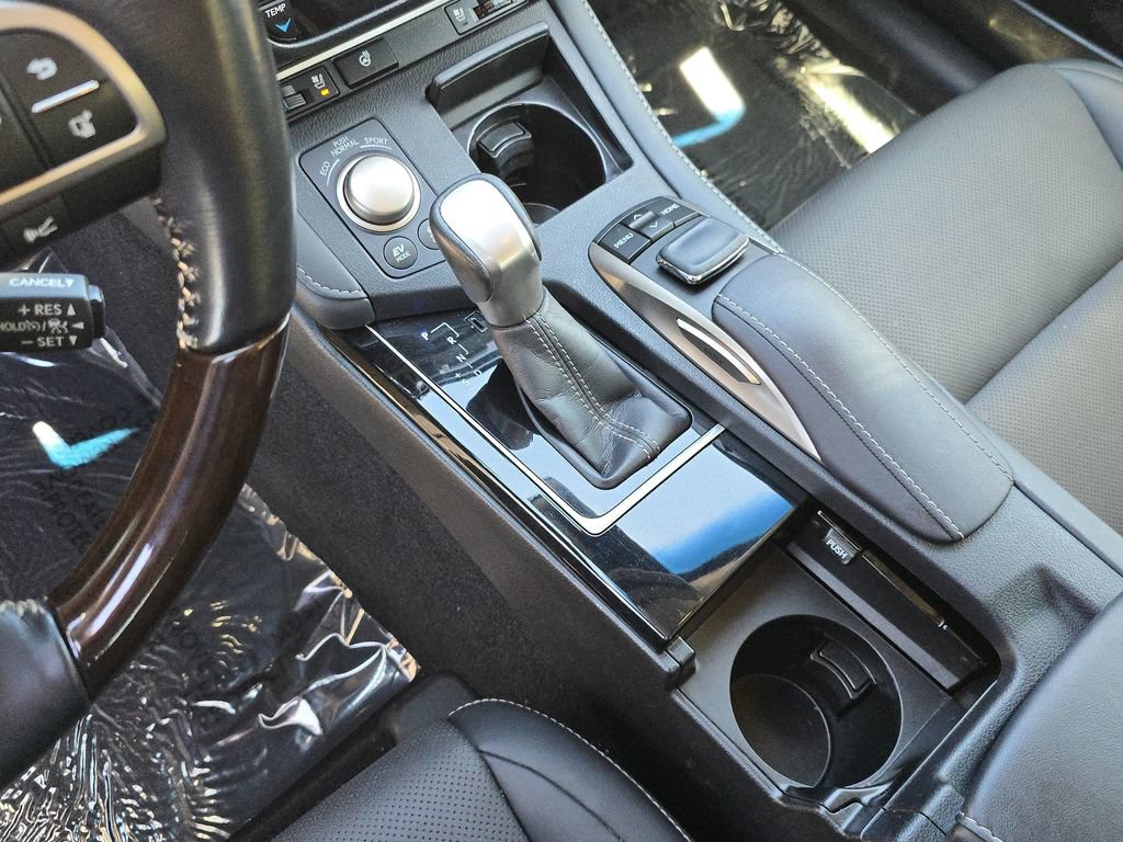 Used 2016 Lexus ES 300h w/ Navigation System Package FWD image 30