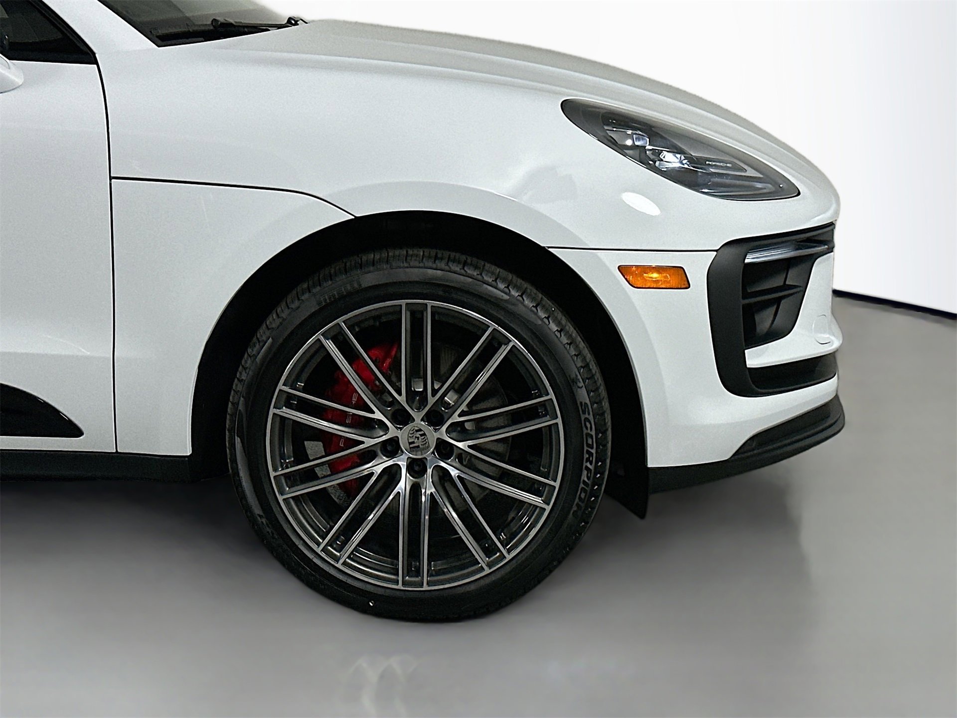 New 2026 Porsche Macan S image 14