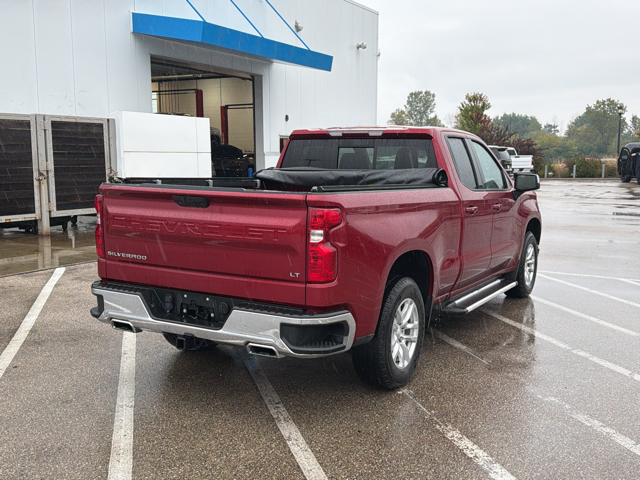 Used 2019 Chevrolet Silverado 1500 LT w/ All-Star Edition AWD/4WD image 5