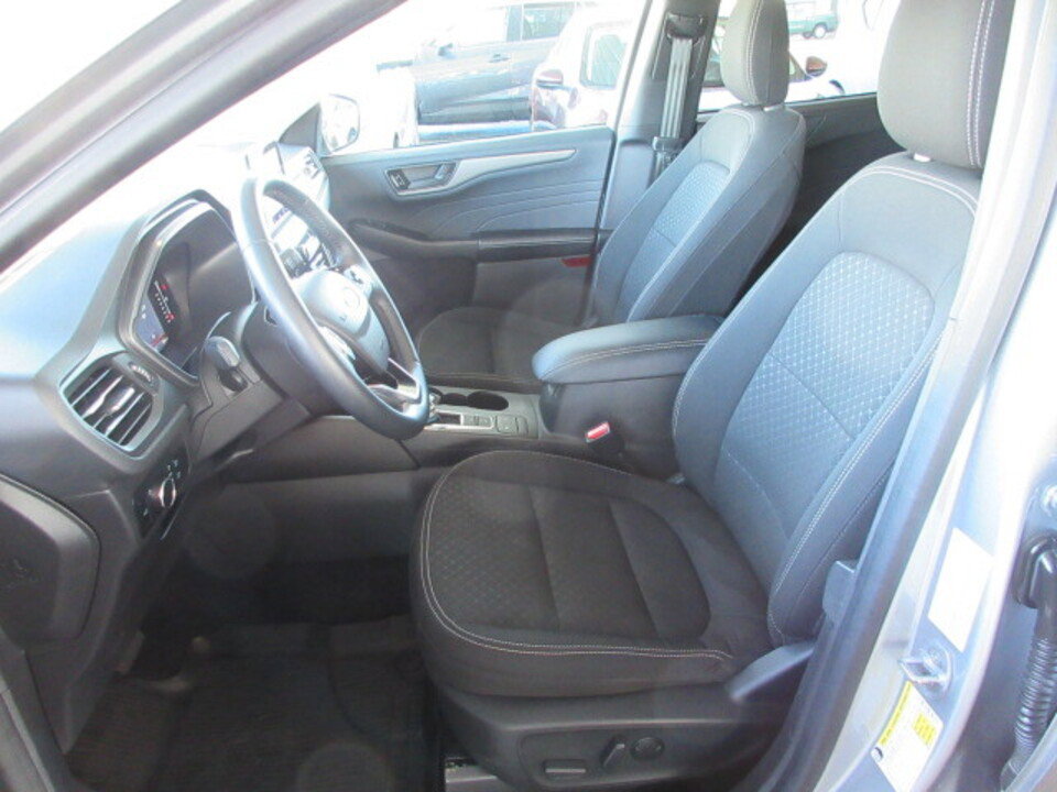 Used 2024 Ford Escape Active image 9
