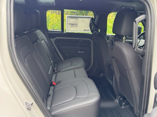 New 2026 Land Rover Defender 110 S AWD/4WD image 17
