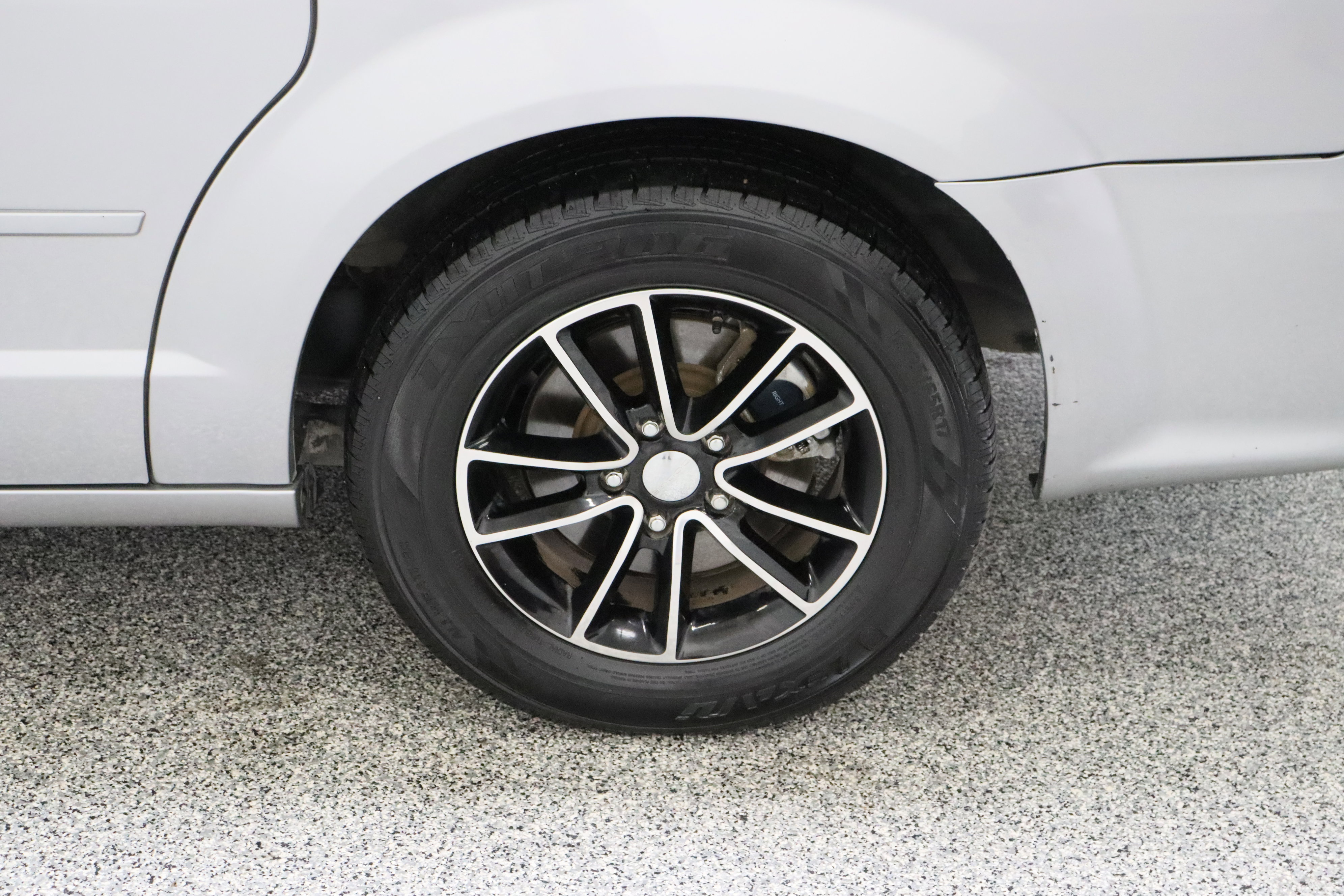 Used 2017 Dodge Grand Caravan GT FWD image 10