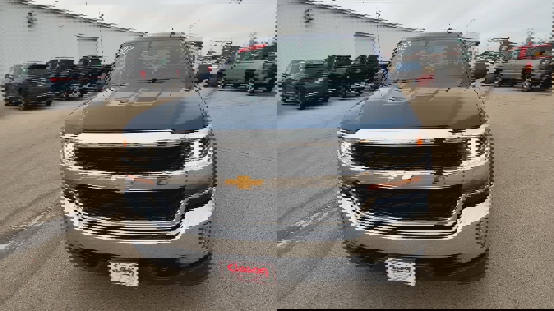 Used 2017 Chevrolet Silverado 1500 LT w/ All Star Edition image 3