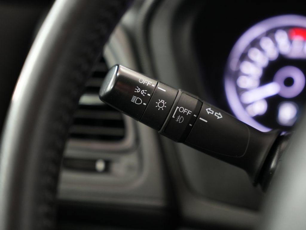 Used 2020 Honda HR-V Sport image 16