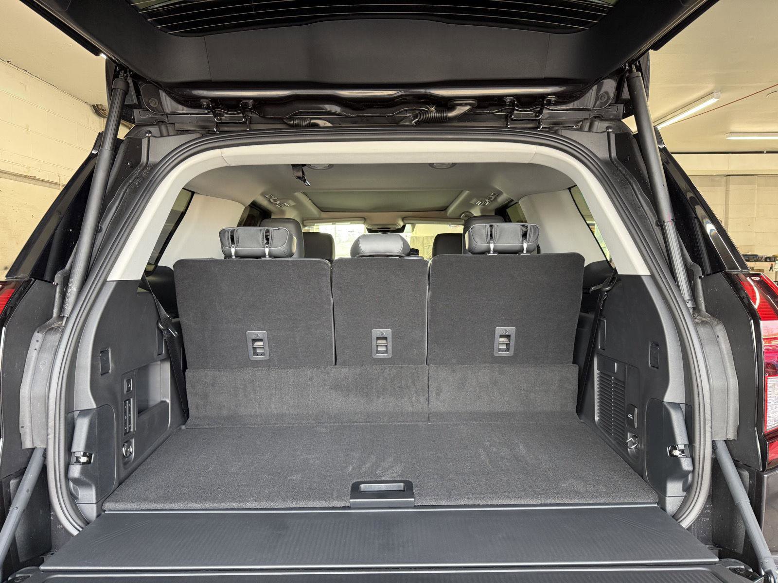 New 2026 Ford Expedition Active image 24