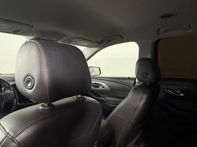 Used 2019 Chevrolet Traverse RS w/ LPO, Floor Liner Package FWD image 25