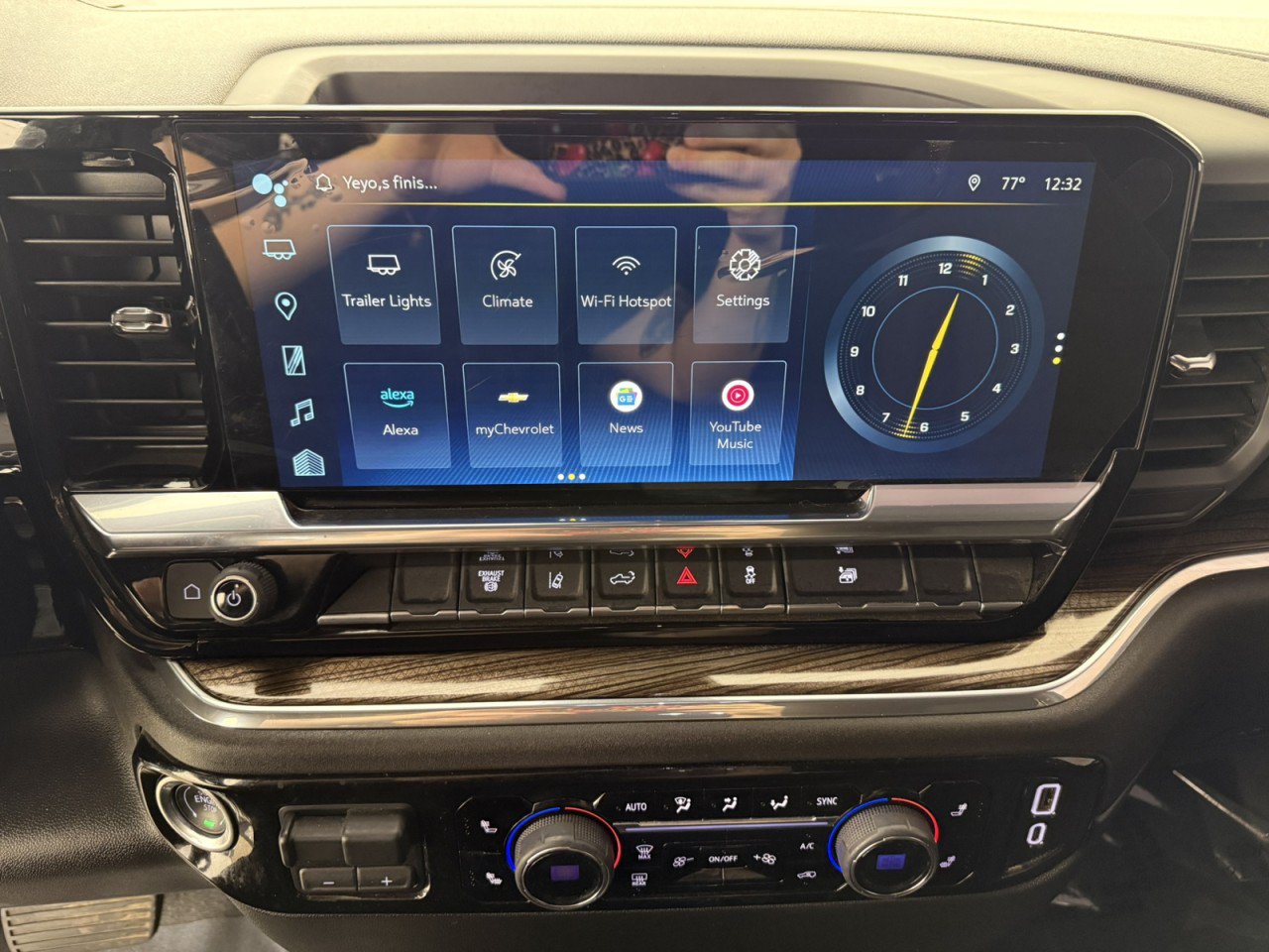 Used 2025 Chevrolet Silverado 3500 LT AWD/4WD image 19