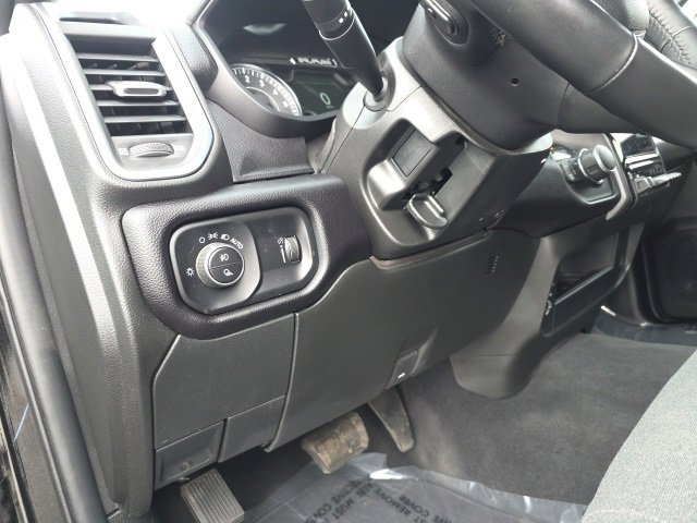 Used 2024 RAM 2500 Big Horn w/ Night Edition image 17