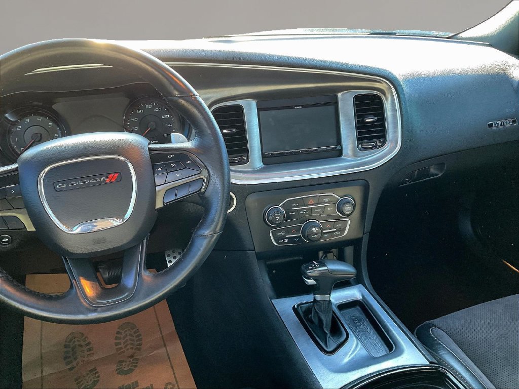 Used 2017 Dodge Charger R/T w/ Quick Order Package 29S RWD image 9