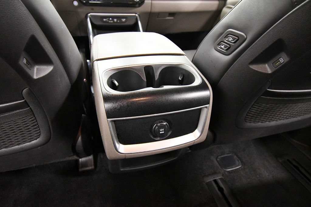 Certified 2026 Kia Carnival EX FWD image 16