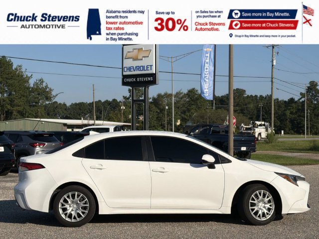 Used 2022 Toyota Corolla LE FWD image 5