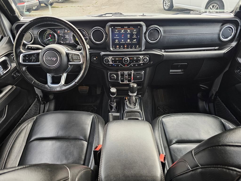 Used 2021 Jeep Wrangler Unlimited Sahara w/ Cold Weather Group image 16