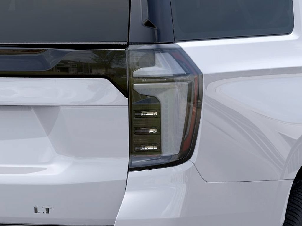 New 2026 Chevrolet Suburban LT w/ Comfort Package AWD/4WD image 11