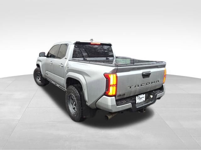 Used 2024 Toyota Tacoma SR5 image 7