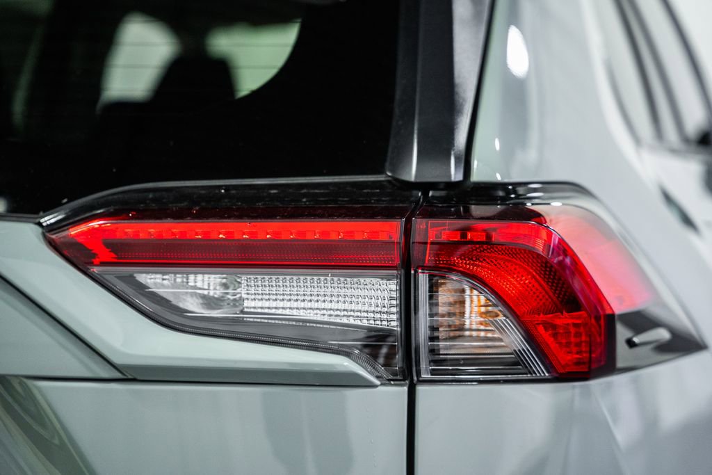 Used 2023 Toyota RAV4 XLE image 6