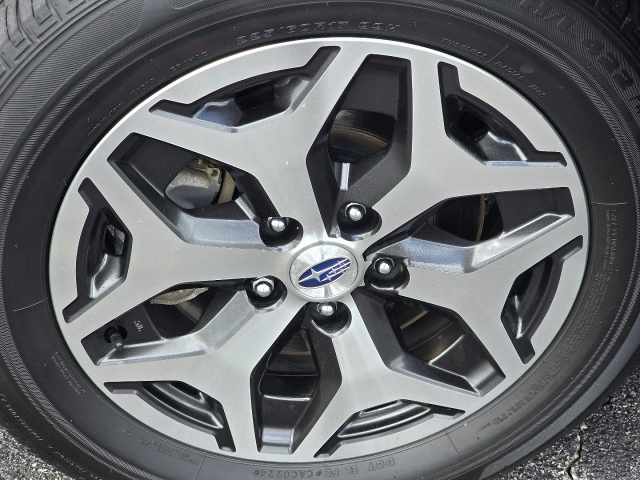 Used 2024 Subaru Forester Premium AWD/4WD image 9