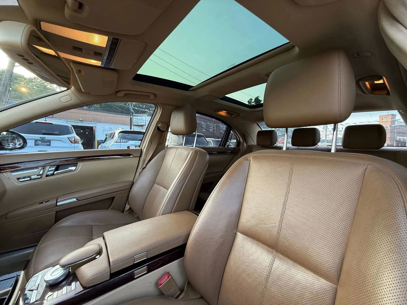 Used 2009 Mercedes-Benz S 550 4MATIC image 20