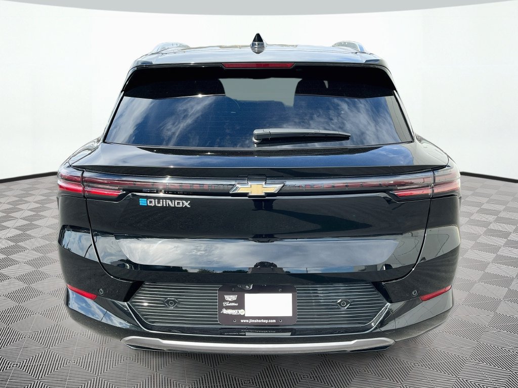 Used 2025 Chevrolet Equinox EV LT FWD image 7