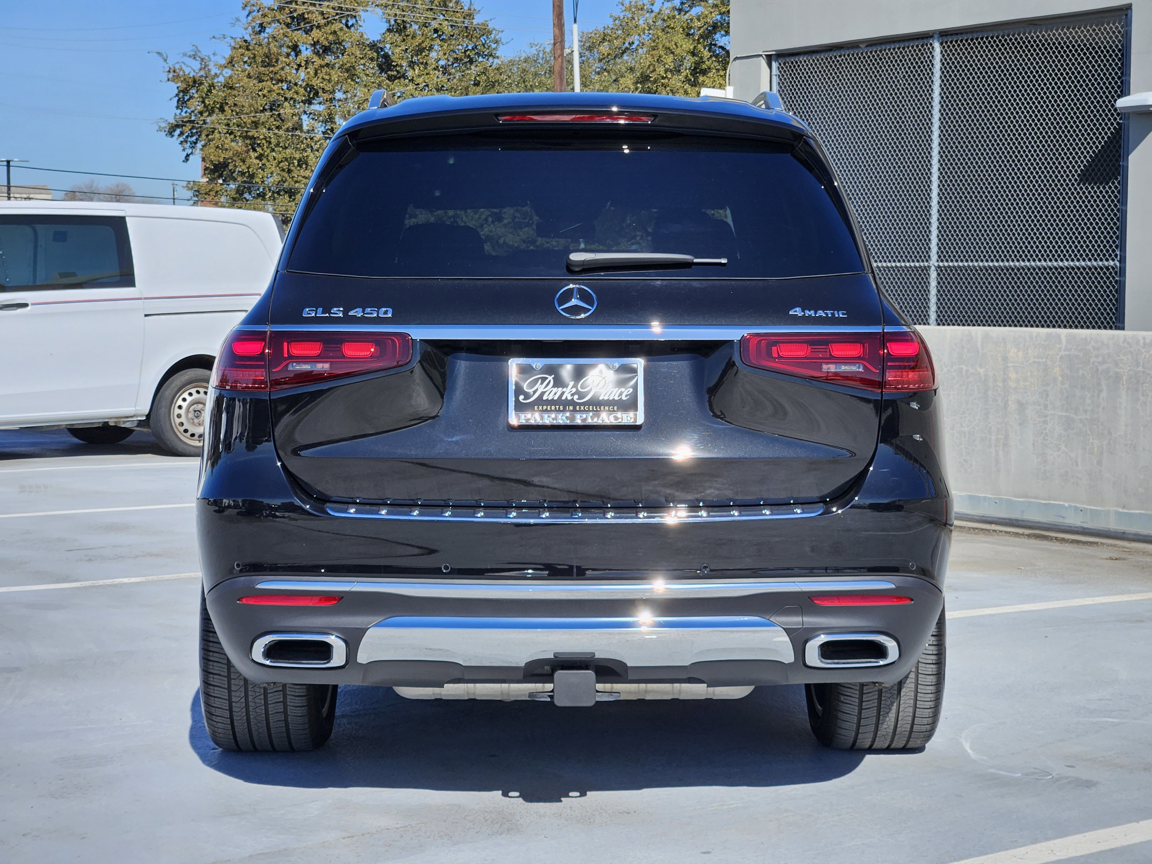 Certified 2025 Mercedes-Benz GLS 450 4MATIC image 7