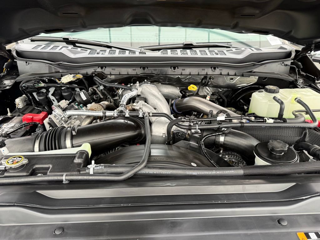 New 2026 Ford F350 Lariat AWD/4WD image 9