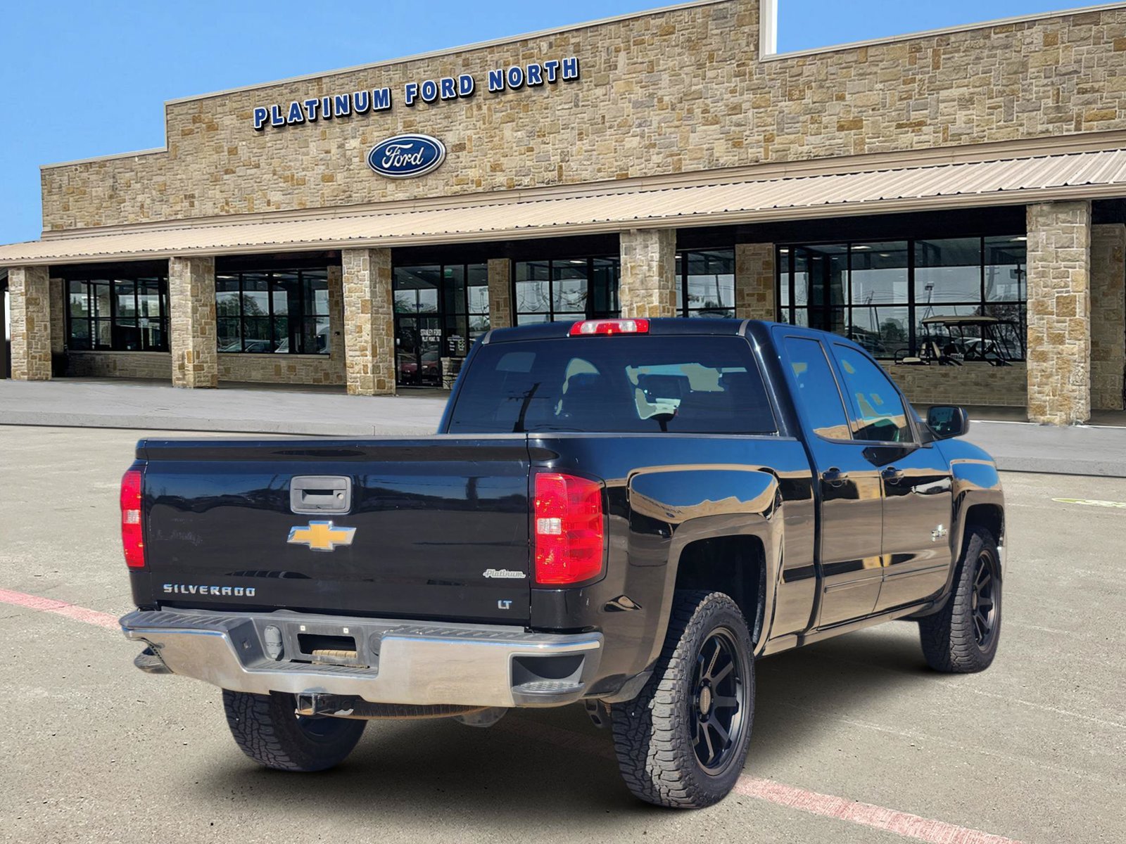 Used 2015 Chevrolet Silverado 1500 LT w/ Texas Edition, 1LT Trim RWD image 5
