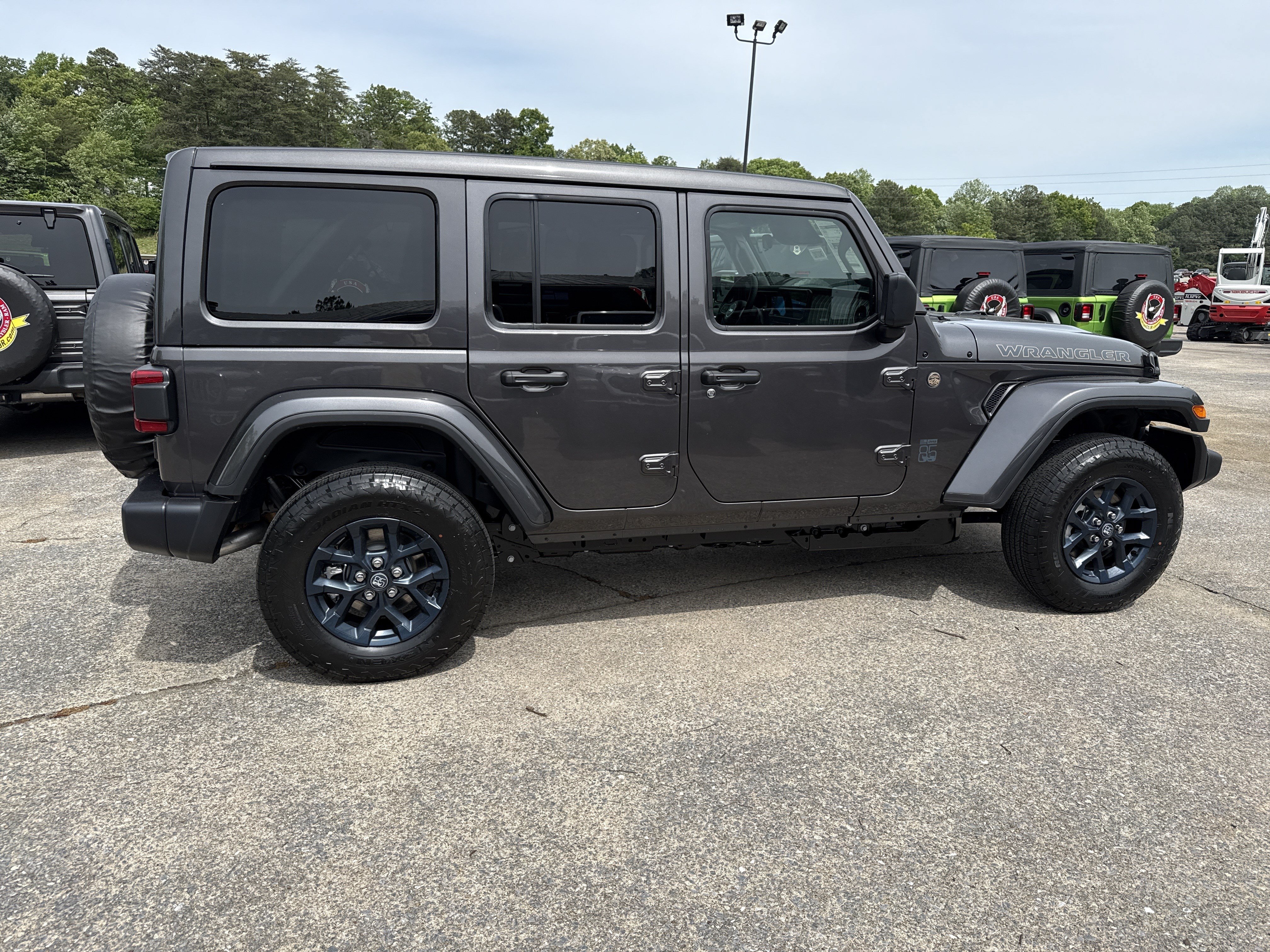 New 2026 Jeep Wrangler Unlimited Sport AWD/4WD image 8