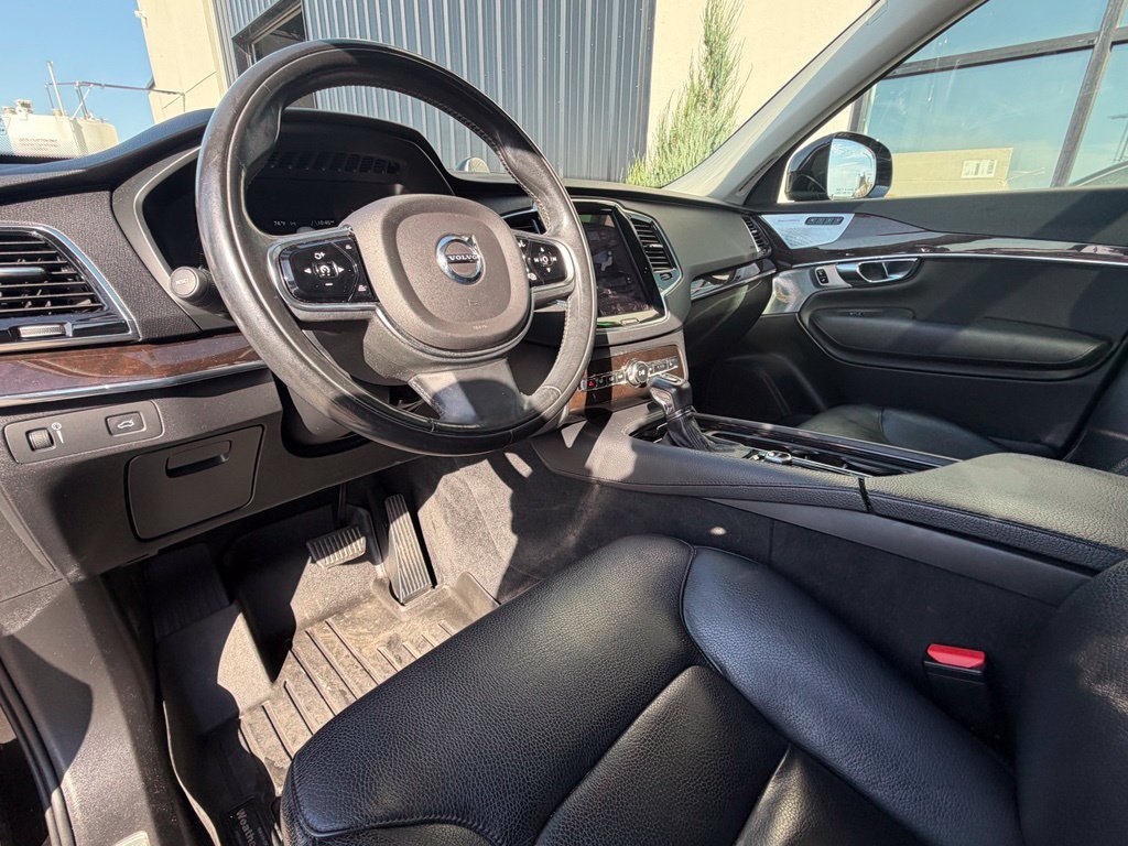 Used 2016 Volvo XC90 T6 Momentum w/ Protection Package Plus AWD/4WD image 8