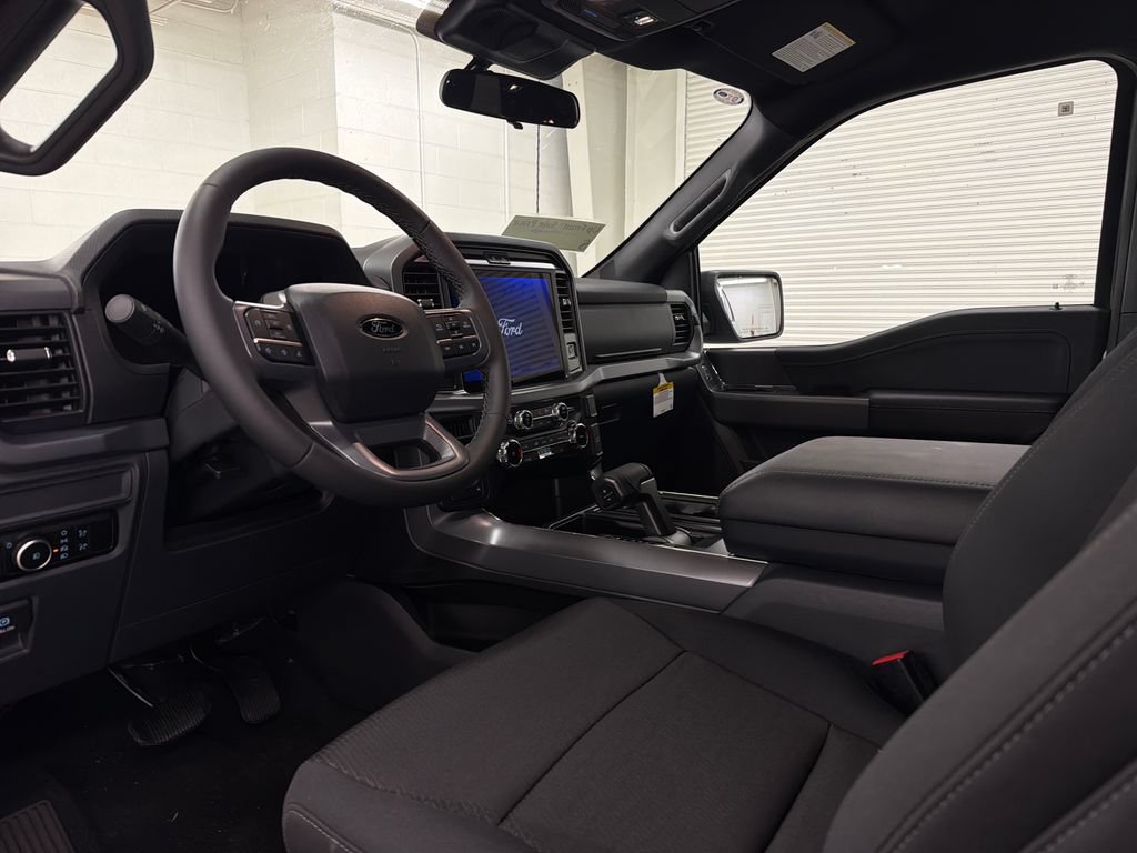 New 2026 Ford F150 XLT w/ FX4 Off-Road Package AWD/4WD image 6