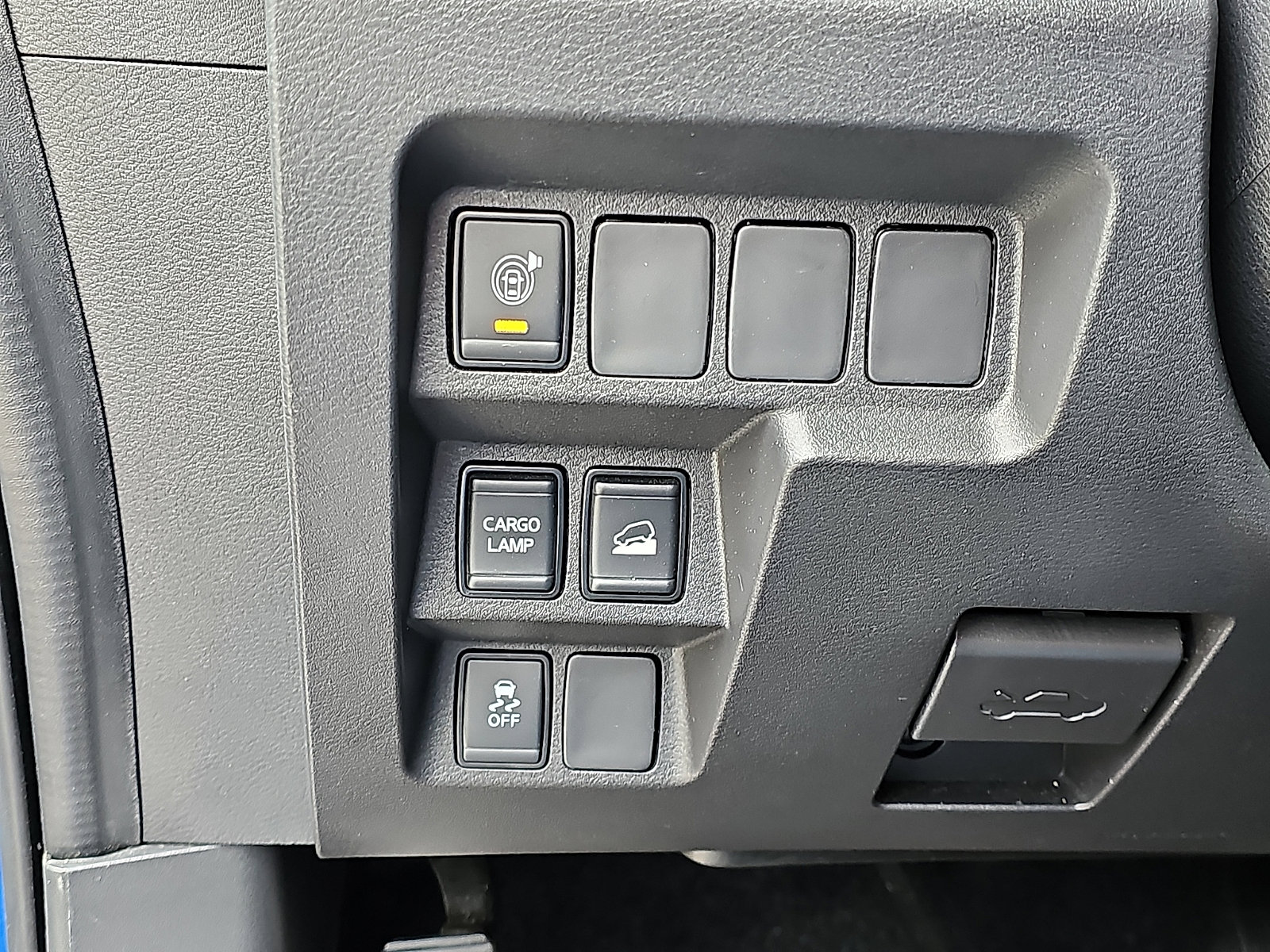 Certified 2024 Nissan Frontier SV w/ Technology Package image 25