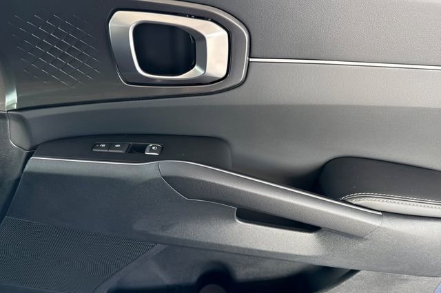 New 2026 Kia Sorento S w/ S Panoramic Sunroof Package image 22