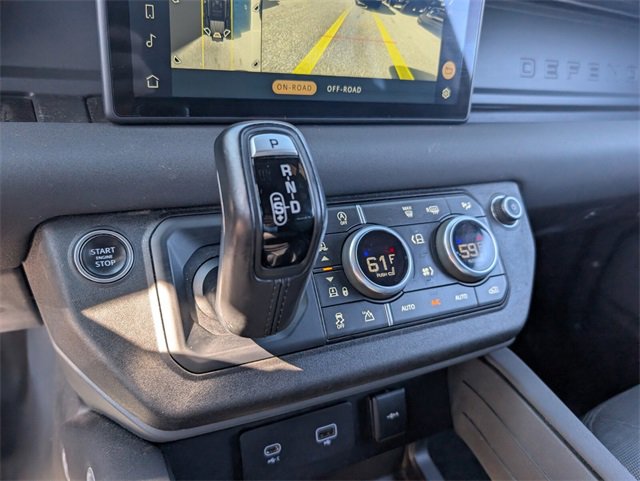 Used 2023 Land Rover Defender 110 X-Dynamic SE image 18