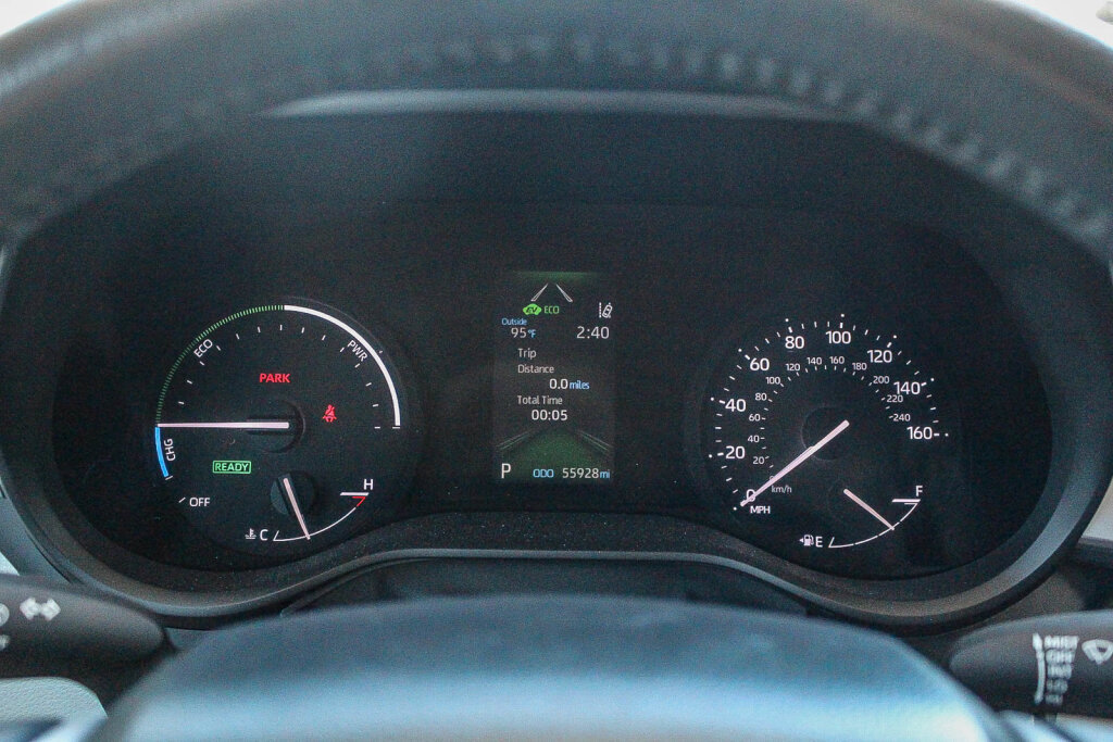 Certified 2023 Toyota Sienna XLE FWD image 16