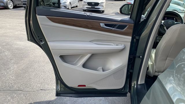 New 2026 Volkswagen Atlas SE image 28