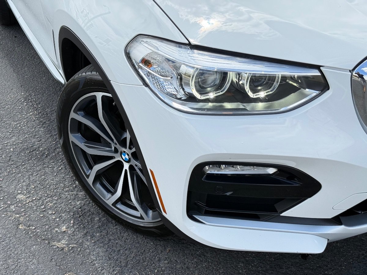 Used 2019 BMW X4 xDrive30i w/ Driving Assistance Package AWD/4WD image 3