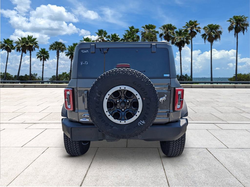 New 2025 Ford Bronco Outer Banks w/ Sasquatch Package AWD/4WD image 6