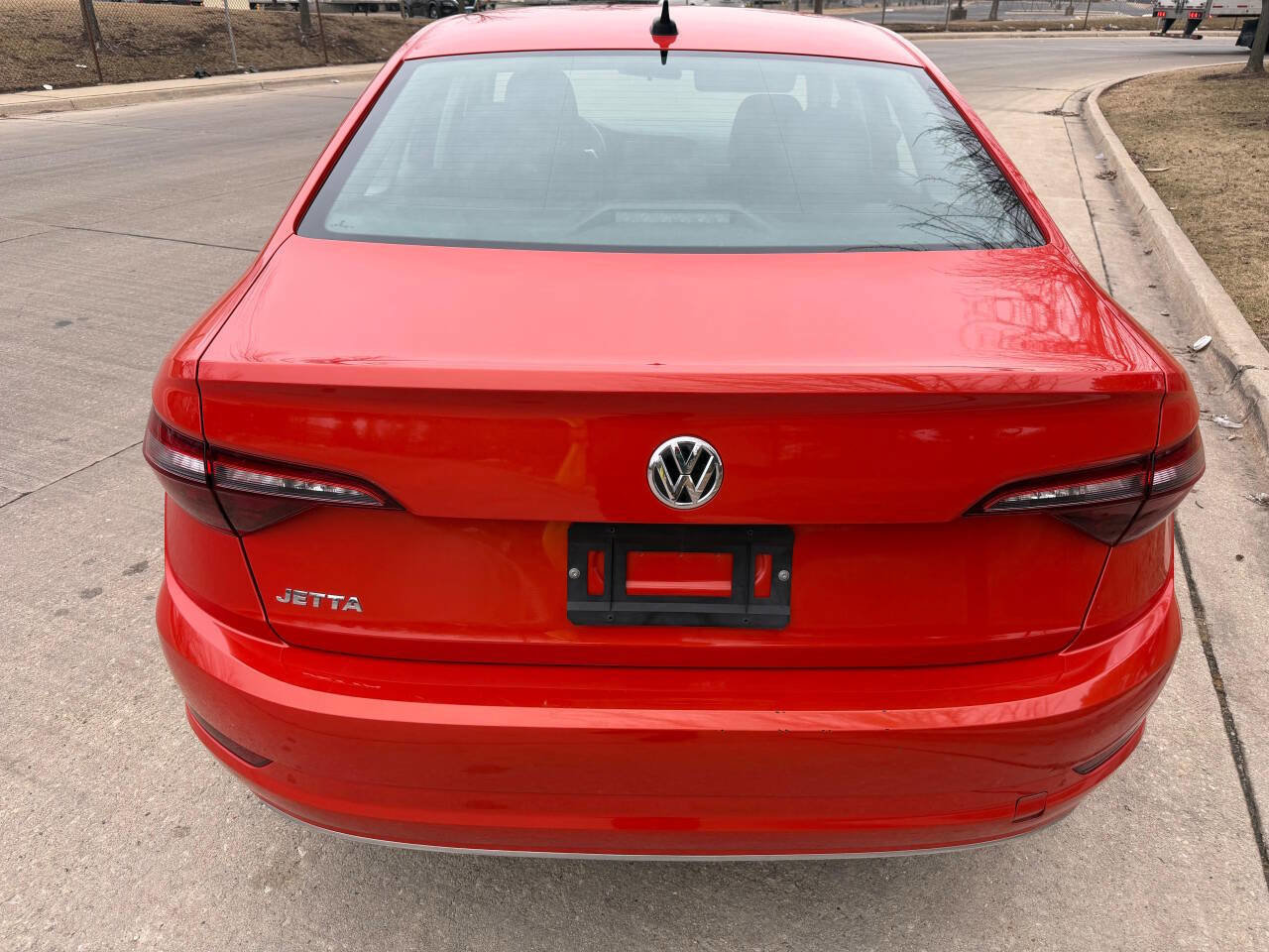 Used 2021 Volkswagen Jetta R-Line image 5