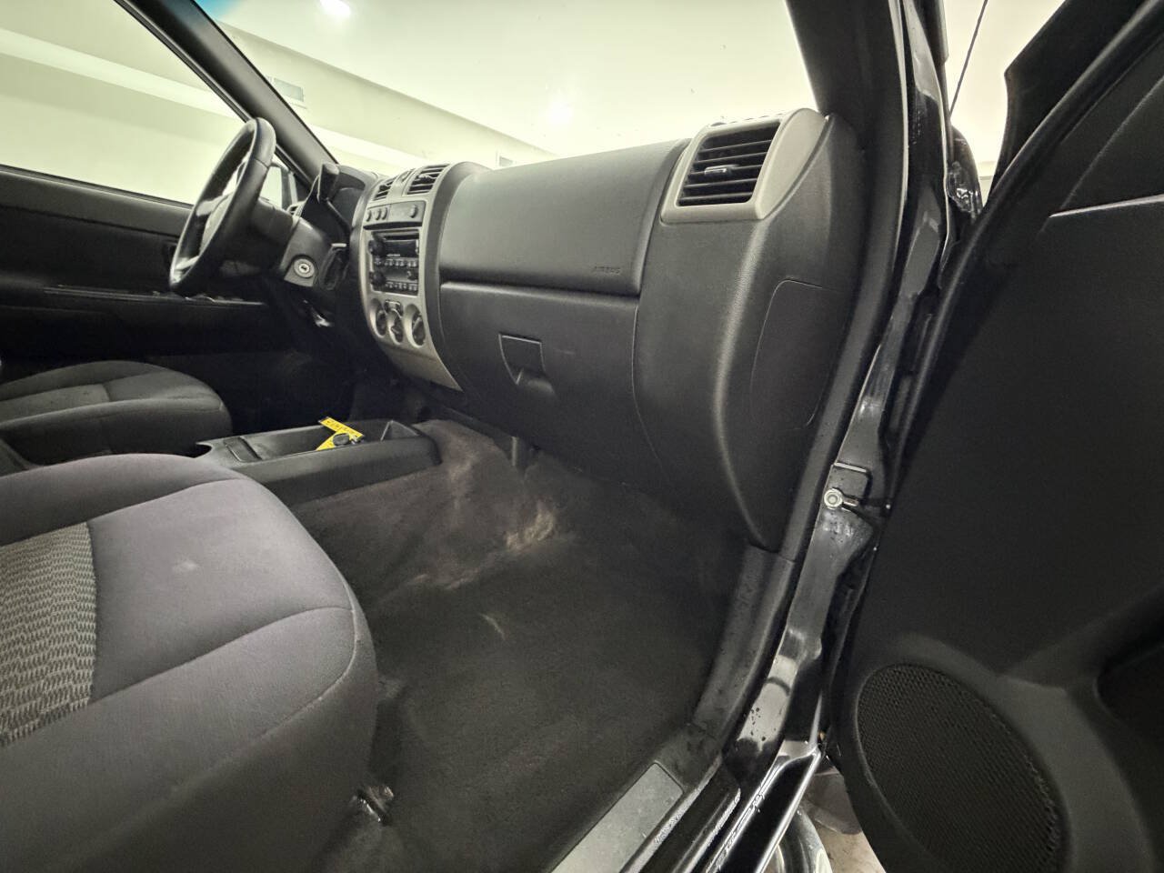 Used 2009 Chevrolet Colorado LT w/ LT Preferred Equipment Group AWD/4WD image 14
