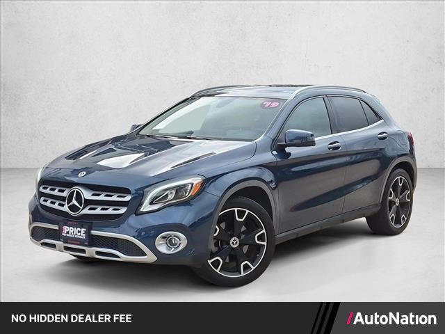 Used 2019 Mercedes-Benz GLA 250 4MATIC image 1