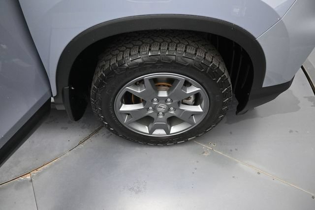 Certified 2025 Honda Passport TrailSport image 36
