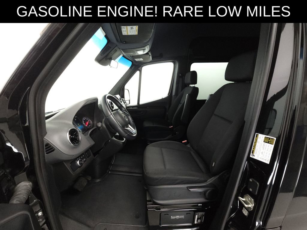Used 2021 Mercedes-Benz Sprinter 2500 image 7
