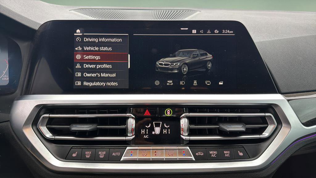 Used 2020 BMW 330i xDrive Sedan w/ Driving Assistance Package image 28