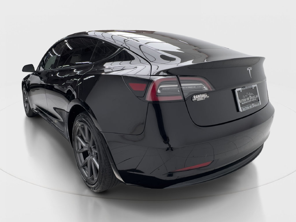 Used 2022 Tesla Model 3 RWD image 8